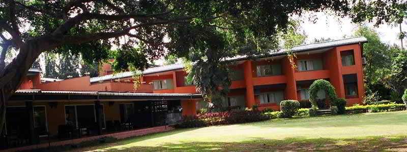 Miridiya Lake Resort Anuradhapura Bagian luar foto